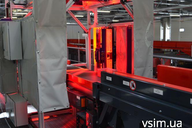 Новини Хмельницького - фото з Як працює хмельницький термінал «Нової пошти» за 9,5 мільйона євро Як працює хмельницький термінал «Нової пошти» за 9,5 мільйона євро, фото №7 на сайті vsim.ua