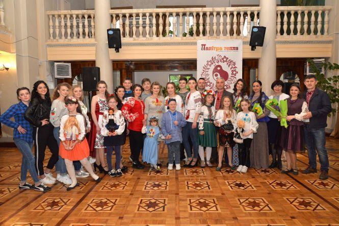 Новини Тернополя - фото з Особливий показ мод від нечуючих і сонячних моделей Особливий показ мод від нечуючих і сонячних моделей, фото №19 на сайті 20minut.ua