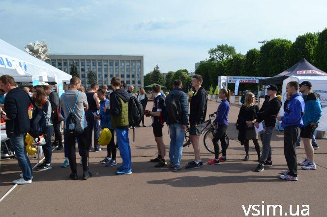 Новини Хмельницького - фото з На майдані Незалежності відкрилося наметове містечко «Хмельницький City Run» (ФОТО) На майдані Незалежності відкрилося наметове містечко «Хмельницький City Run» (ФОТО), фото №8 на сайті vsim.ua