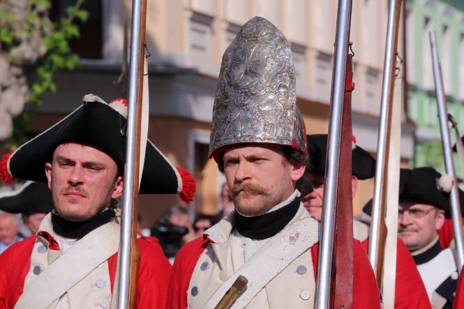 Герої 18 сторіччя на вулицях Кам'янця-Подільського (ФОТО), фото №8 на сайті 20minut.ua