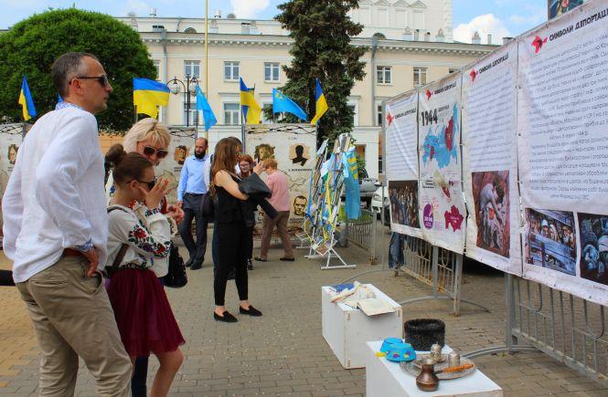 Новини Вінниці - фото з «Хайтарма. Повернення»: у Вінниці нагадали про геноцид кримсько-татарського народу «Хайтарма. Повернення»: у Вінниці нагадали про геноцид кримсько-татарського народу, фото №2 на сайті 20minut.ua