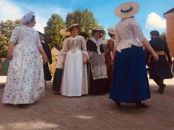 Герої 18 сторіччя на вулицях Кам'янця-Подільського (ФОТО), фото №6 на сайті 20minut.ua