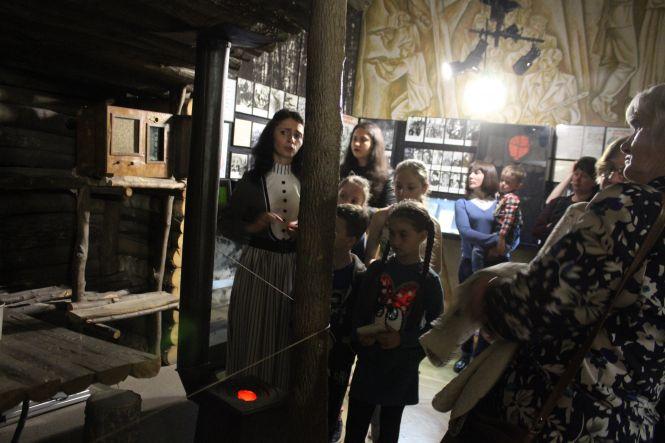 «І мамонт теж сподобався». Що гості побачили в музеї цієї ночі, фото №2 на сайті 20minut.ua