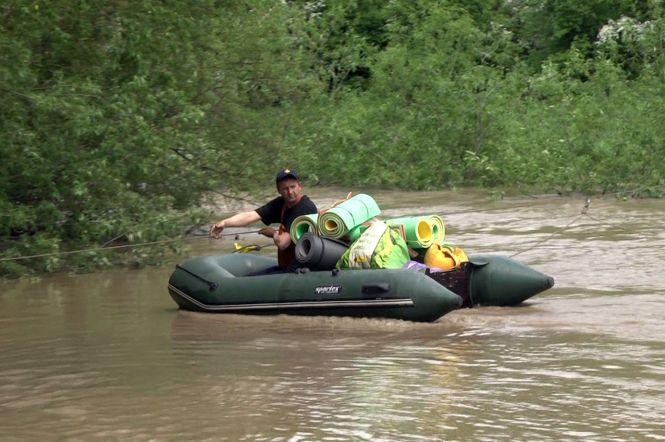 На Хмельниччині розлився Смотрич. З берега евакуювали понад 200 дітей та 50 дорослих (ФОТО, ВІДЕО), фото №2 на сайті vsim.ua