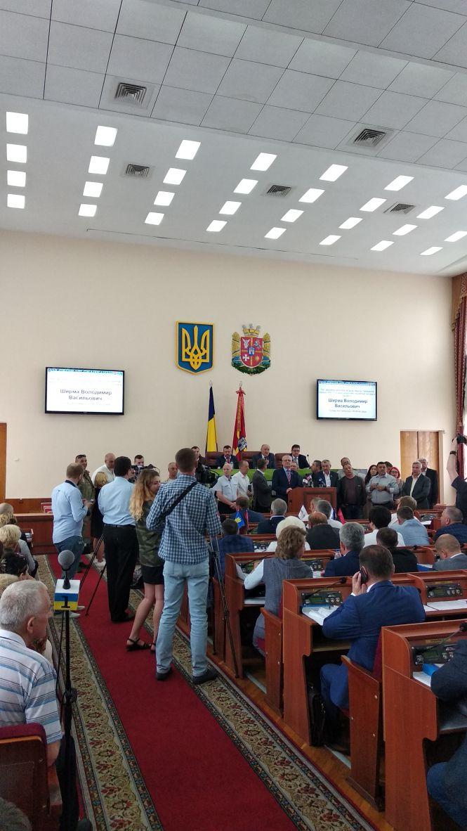 Новини Житомира - фото з На межі конфлікту: загрозлива екологічна ситуація у басейнах річок Случ та Хомора викликала резонанс на сесії Житомирської облради На межі конфлікту: загрозлива екологічна ситуація у басейнах річок Случ та Хомора викликала резонанс на сесії Житомирської облради, фото №1 на сайті 20minut.ua
