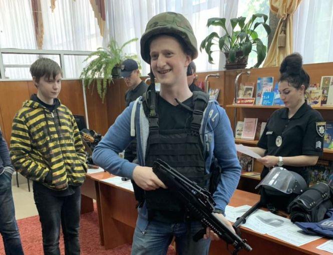 Як хмельницька поліція заманювала в свої лави (ФОТО), фото №10 на сайті vsim.ua