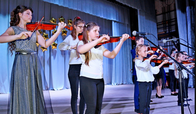 Полонила музика: про святкування випускного вечору музшколи, фото №1 на сайті 20minut.ua