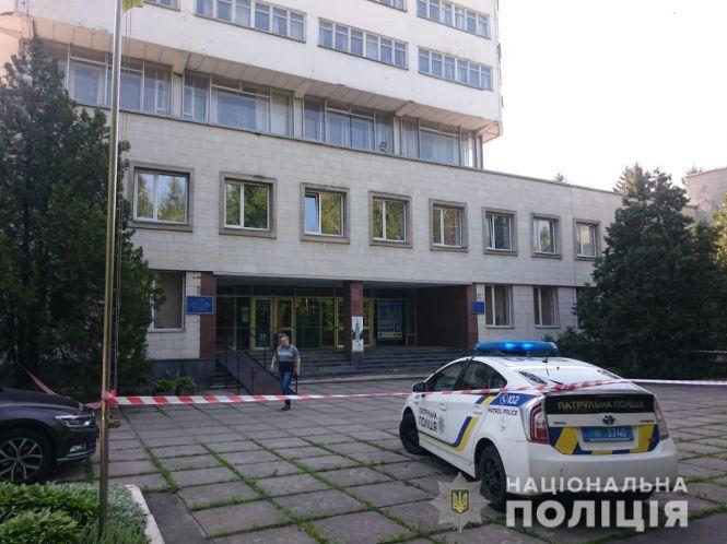 У Вінниці «замінували» університети та торговельний центр. Що відомо?, фото №1 на сайті 20minut.ua