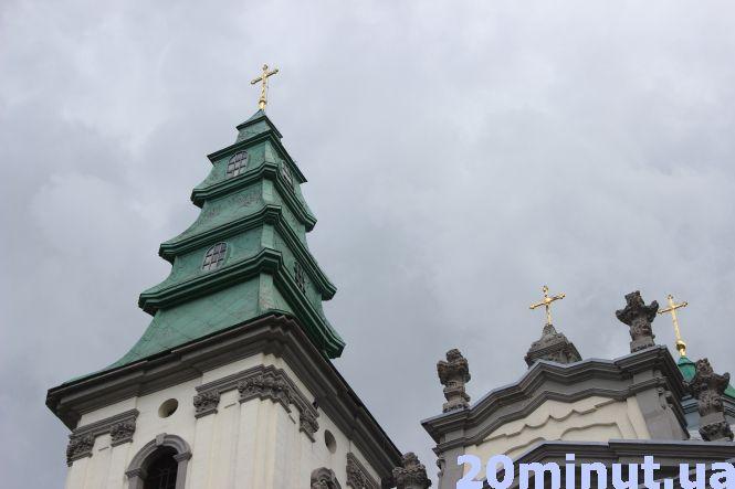 Новини Тернополя - фото з Архикатедру можуть перефарбувати в інший колір Архикатедру можуть перефарбувати в інший колір, фото №1 на сайті 20minut.ua