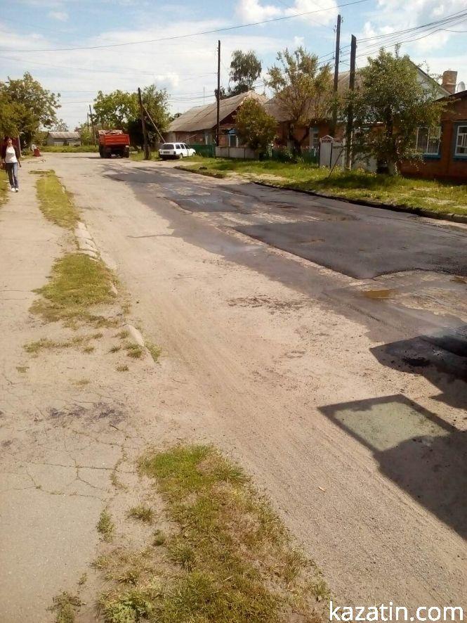 Фото дня: ремонтують вулицю Стуса, фото №2 на сайті 20minut.ua