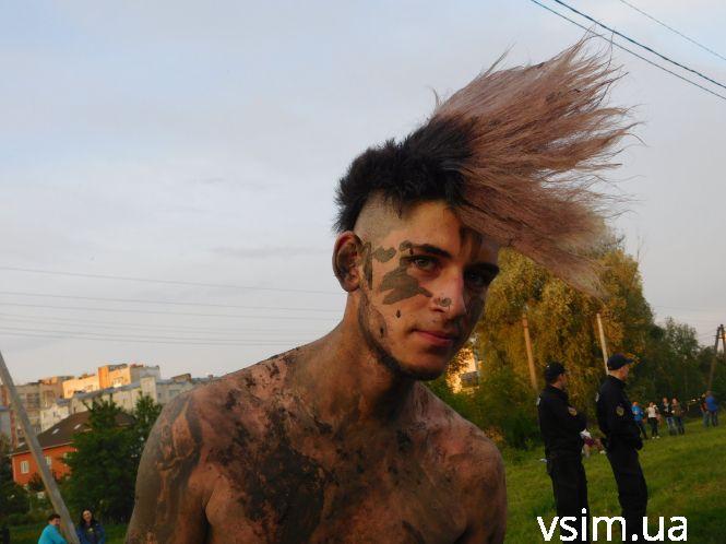 У Хмельницькому на «Rock&Buh» тусили єдинороги, пінгвінчик та рокери з кольоровими ірокезами, фото №13 на сайті vsim.ua