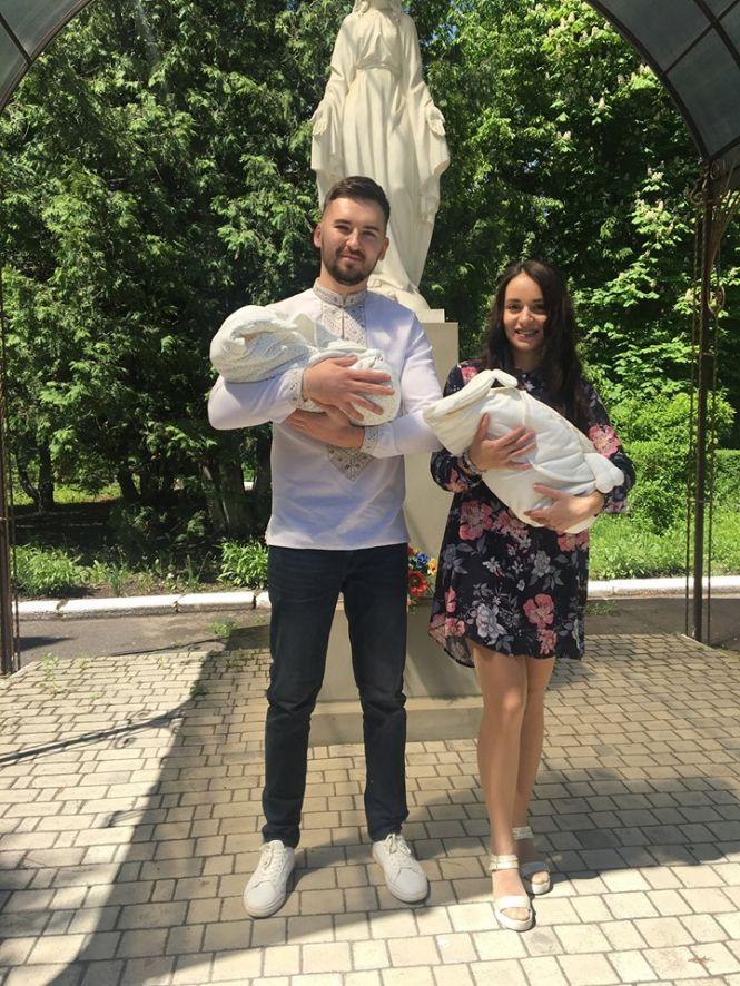 У доньки відомого тернопільського співака народилась двійня, фото №1 на сайті 20minut.ua