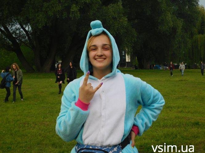 У Хмельницькому на «Rock&Buh» тусили єдинороги, пінгвінчик та рокери з кольоровими ірокезами, фото №7 на сайті vsim.ua