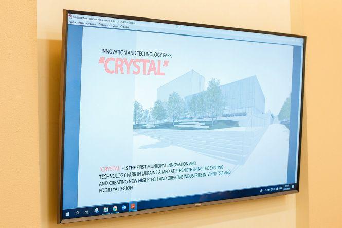 Новини Вінниці - фото з Американці з Oracle приїдуть на відкриття технопарку «Кристал» у Вінниці Американці з Oracle приїдуть на відкриття технопарку «Кристал» у Вінниці, фото №3 на сайті 20minut.ua