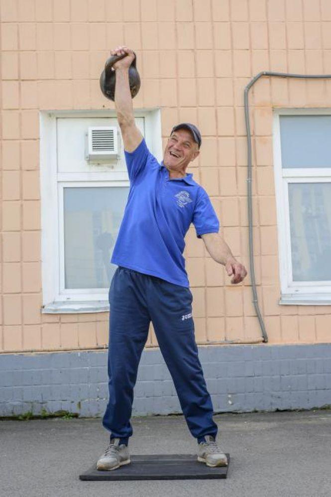 Спортивні перемоги: козятинські залізничники змагалися з гирьового спорту та армреслінгу, фото №1 на сайті 20minut.ua