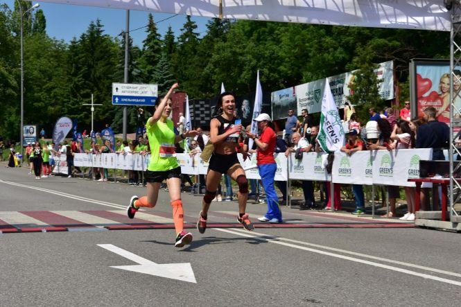 Новини Вінниці - фото з Три тисячі переможців. Спортсмени від 3 до 77 років бігали Вінницею Три тисячі переможців. Спортсмени від 3 до 77 років бігали Вінницею, фото №9 на сайті 20minut.ua