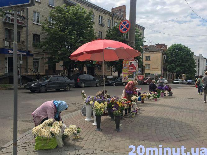 Скільки грошей тернополяни віддадуть за букети на останній дзвоник, фото №6 на сайті 20minut.ua