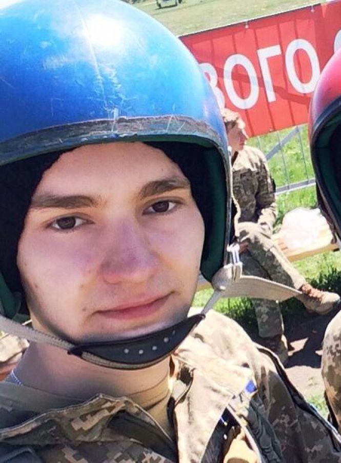 Новини Вінниці - фото з Катастрофа Мі-8: що відомо про загиблого вінничанина та перші версії слідства Катастрофа Мі-8: що відомо про загиблого вінничанина та перші версії слідства, фото №2 на сайті 20minut.ua