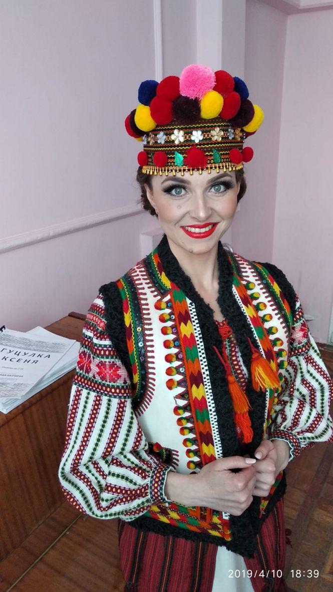 Новини Вінниці - фото з Унікальні гуцульські костюми і справжнє народне весілля! «Гуцулка Ксеня» на OPERAFEST неабияк здивує! Унікальні гуцульські костюми і справжнє народне весілля! «Гуцулка Ксеня» на OPERAFEST неабияк здивує!, фото №7 на сайті 20minut.ua