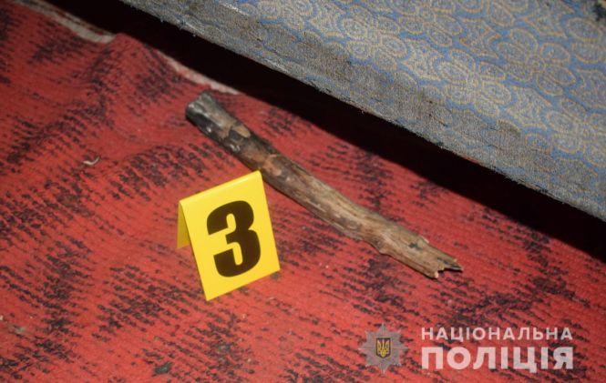 Новини Вінниці - фото з Криваве застілля: в Немирові чоловік приревнував та забив свого чаркувальника Криваве застілля: в Немирові чоловік приревнував та забив свого чаркувальника, фото №3 на сайті 20minut.ua