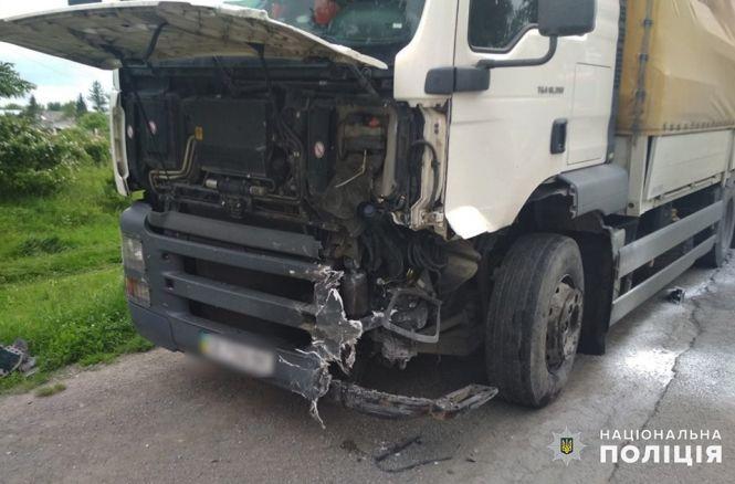 Маленька дитина і двоє дорослих загинули в ДТП на Хмельниччині, фото №1 на сайті vsim.ua