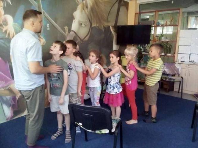 Новини Тернополя - фото з Табори для юних блогерів, фінансистів, спортсменів і просто для малюків, яких зроблять щасливими Табори для юних блогерів, фінансистів, спортсменів і просто для малюків, яких зроблять щасливими, фото №8 на сайті 20minut.ua