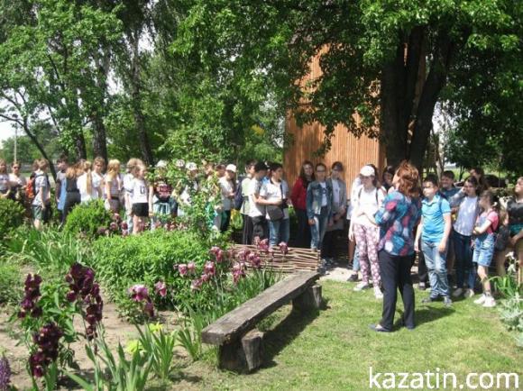 На території музею Хліба готували страви подільської кухні, фото №2 на сайті 20minut.ua