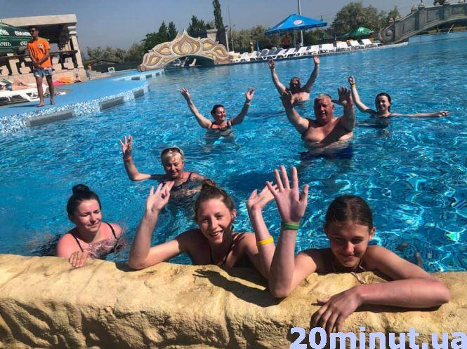 Новини Тернополя - фото з «Ми вперше море побачили!»: курсанти зі Збаража 11 днів безкоштовно відпочивають у Затоці «Ми вперше море побачили!»: курсанти зі Збаража 11 днів безкоштовно відпочивають у Затоці, фото №5 на сайті 20minut.ua