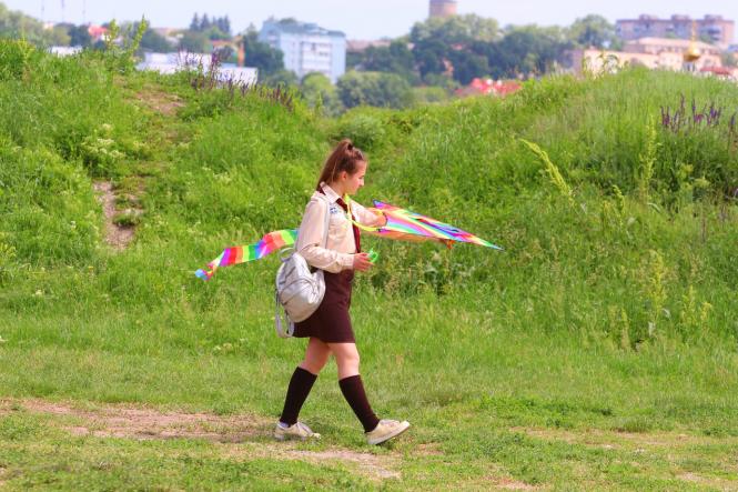 Новини Кам'янця-Подільського - фото з Над Кам'янцем літали змії (ФОТО) Над Кам'янцем літали змії (ФОТО), фото №6 на сайті 20minut.ua