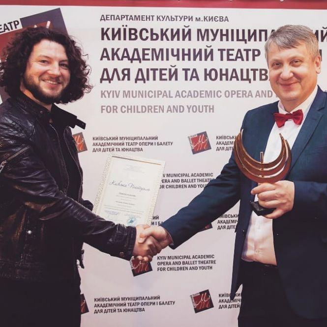 Новини Вінниці - фото з Історія «мажорки» і «Авіатор» – режисер. Чим здивує перший день OPERAFEST TULCHYN? Історія «мажорки» і «Авіатор» – режисер. Чим здивує перший день OPERAFEST TULCHYN?, фото №1 на сайті 20minut.ua