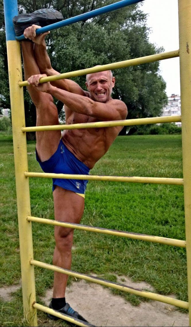 Накачані сідниці та залізний прес: читайте про 50-річного чемпіона світу з Хмельницького, фото №2 на сайті vsim.ua