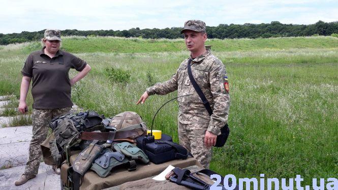 Новини Тернополя - фото з «Страх, паніка, адреналін»: як журналістка тікала від «вибухів» і вперше стріляла з бойової зброї «Страх, паніка, адреналін»: як журналістка тікала від «вибухів» і вперше стріляла з бойової зброї, фото №3 на сайті 20minut.ua