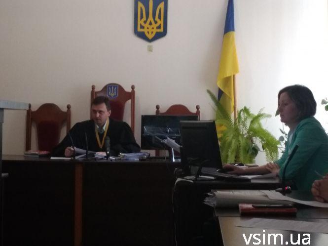 Новини Хмельницького - фото з Резонансна ДТП з освітянами: Миколаїв не визнає вину і хоче додому Резонансна ДТП з освітянами: Миколаїв не визнає вину і хоче додому, фото №4 на сайті vsim.ua