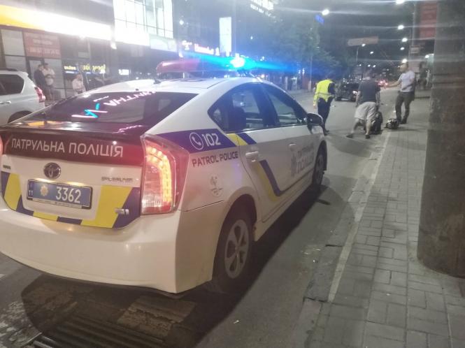 За ніч на Кам’янецькій сталося дві ДТП з травмованими, фото №1 на сайті vsim.ua