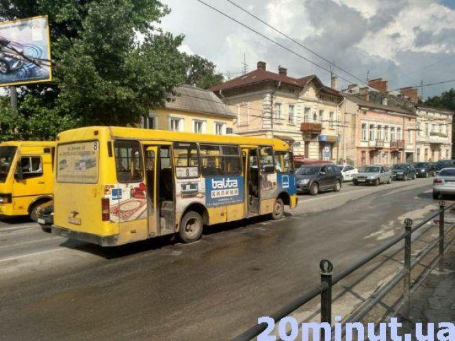 У Тернополі судитимуть винного у ДТП, в якій на Острозького маршрутка збила дівчинку, фото №1 на сайті 20minut.ua