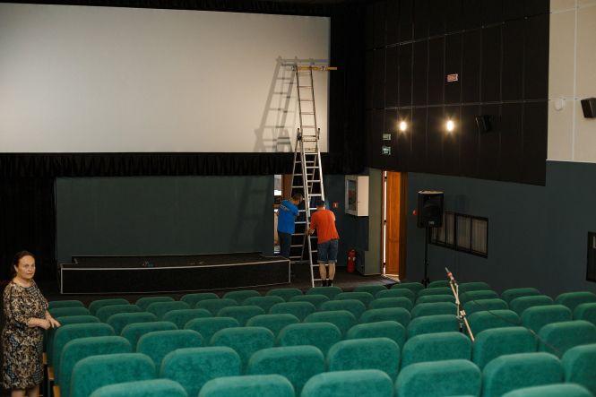 Новини Вінниці - фото з У кінотеатрі «Родина» показуватимуть 3D-фільми. Які ціни на квитки? У кінотеатрі «Родина» показуватимуть 3D-фільми. Які ціни на квитки?, фото №1 на сайті 20minut.ua