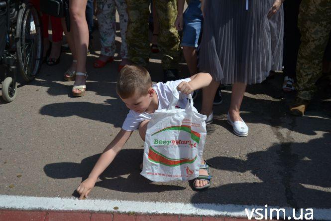 Під дзвін монет з прикордонної академії випустили 350 молодих лейтенантів (ФОТО, ВІДЕО), фото №20 на сайті vsim.ua