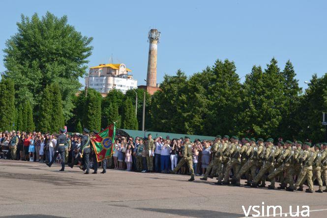 Під дзвін монет з прикордонної академії випустили 350 молодих лейтенантів (ФОТО, ВІДЕО), фото №4 на сайті vsim.ua