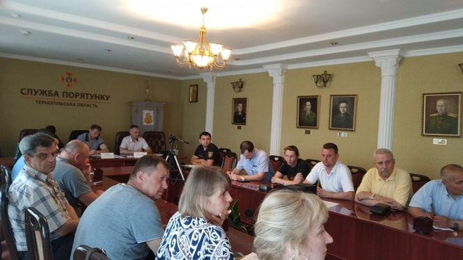 Новини Тернополя - фото з Грози не припиняться: тернопільські синоптики розповіли коли чекати гарної погоди Грози не припиняться: тернопільські синоптики розповіли коли чекати гарної погоди, фото №1 на сайті 20minut.ua