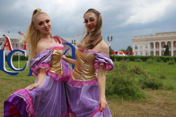 Новини Вінниці - фото з Дощ, поляки та Есмеральда: як пройшов четвертий день OPERAFEST TULCHYN Дощ, поляки та Есмеральда: як пройшов четвертий день OPERAFEST TULCHYN, фото №1 на сайті 20minut.ua