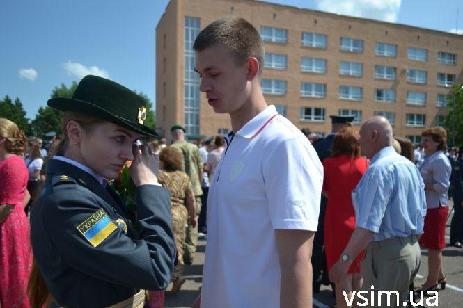 Під дзвін монет з прикордонної академії випустили 350 молодих лейтенантів (ФОТО, ВІДЕО), фото №26 на сайті vsim.ua