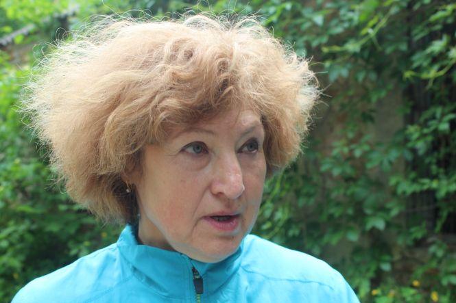 Новини Вінниці - фото з «Наш двір нарізали депутату». Як жителі на Пирогова втрачають своє подвір’я «Наш двір нарізали депутату». Як жителі на Пирогова втрачають своє подвір’я, фото №4 на сайті 20minut.ua