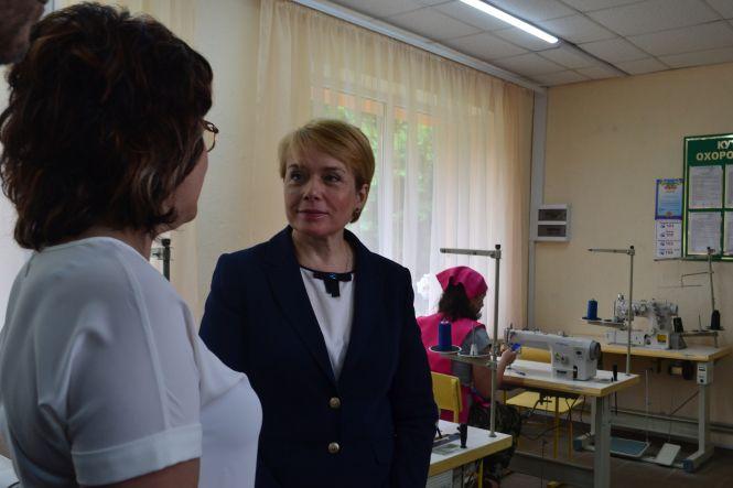 Новини Хмельницького - фото з У Хмельницький із ревізією приїхала міністр освіти і науки Гриневич