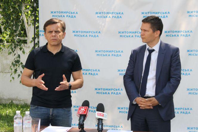 Новини Житомира - фото з Житомирська міська влада підписала з ЄБРР угоду по кредиту на 50 нових тролейбусів Житомирська міська влада підписала з ЄБРР угоду по кредиту на 50 нових тролейбусів, фото №1 на сайті 20minut.ua