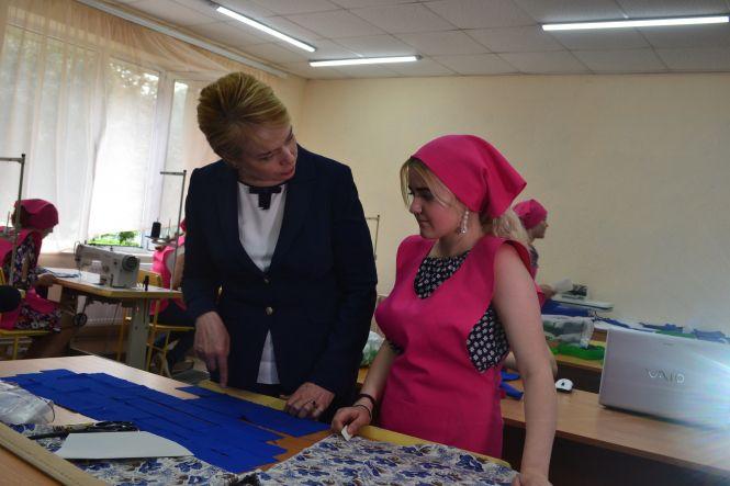 Новини Хмельницького - фото з У Хмельницький із ревізією приїхала міністр освіти і науки Гриневич