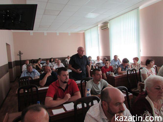 Новини Козятина - фото з Сесія міськради: голосували «за» почесні звання, нагрудні знаки, ремонти в школах Сесія міськради: голосували «за» почесні звання, нагрудні знаки, ремонти в школах, фото №1 на сайті 20minut.ua