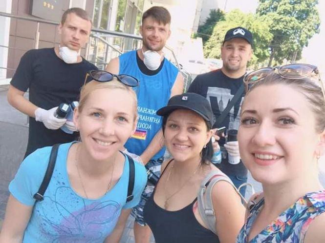 Антинаркотичний рейд: на Замості 70 вінничан «боролися зі злом», фото №4 на сайті 20minut.ua