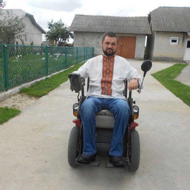 «З інвалідного візка життя почалося»: після травми Іван Космина організовує сплави та став депутатом, фото №4 на сайті 20minut.ua