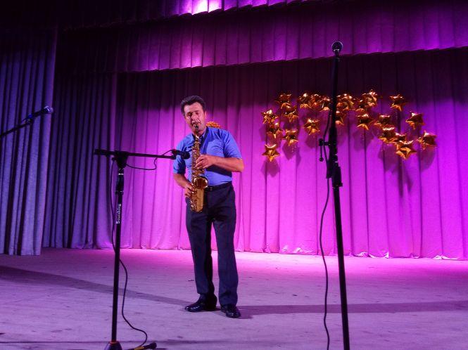 Новини Козятина - фото з Вусаті дівчата, фламенко й саксофон: чим вражали «водограївці» Вусаті дівчата, фламенко й саксофон: чим вражали «водограївці», фото №1 на сайті 20minut.ua