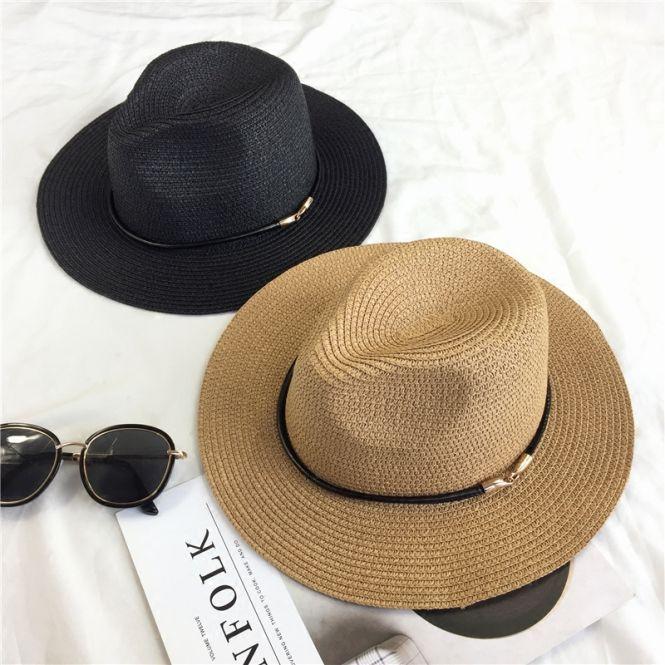 Новини Тернополя - фото з Як вибрати взуття та головний убір на пляж Як вибрати взуття та головний убір на пляж, фото №4 на сайті 20minut.ua